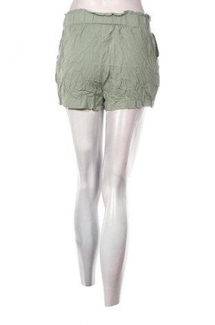 Pantaloni scurți de femei Primark, Mărime M, Culoare Verde, Preț 64,99 Lei