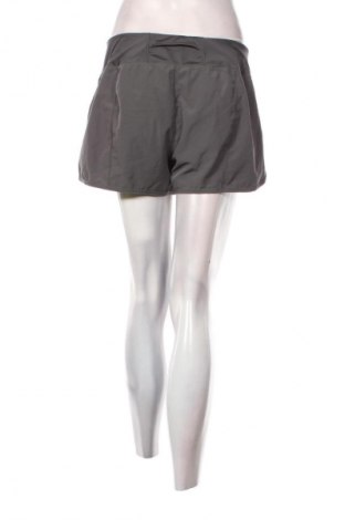 Damen Shorts Reebok, Größe L, Farbe Grau, Preis 23,99 €