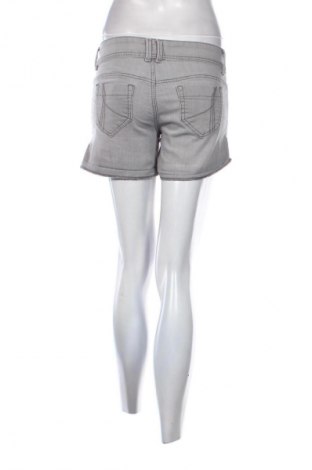 Damen Shorts Tally Weijl, Größe S, Farbe Grau, Preis 9,72 €