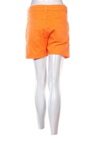 Dámske kraťasy  United Colors Of Benetton, Veľkosť XL, Farba Oranžová, Cena  12,95 €