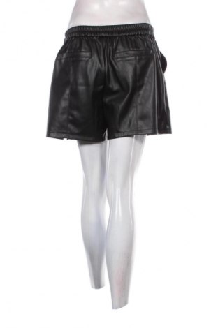 Damen Shorts VILA, Größe M, Farbe Schwarz, Preis € 6,99