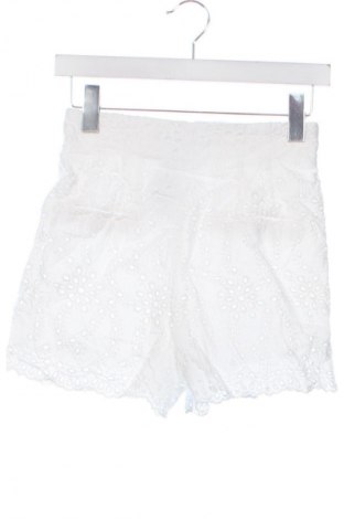 Pantaloni scurți de femei Zara, Mărime XS, Culoare Alb, Preț 81,99 Lei