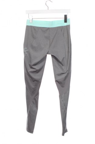 Дамски клин Adidas, Размер M, Цвят Сив, Цена 34,99 лв.