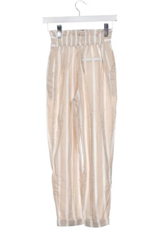 Dámské kalhoty  Bershka, Velikost XS, Barva Vícebarevné, Cena  299,00 Kč