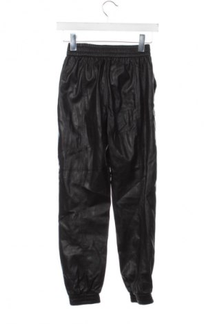 Dámske nohavice Bershka, Veľkosť XXS, Farba Čierna, Cena  14,83 €
