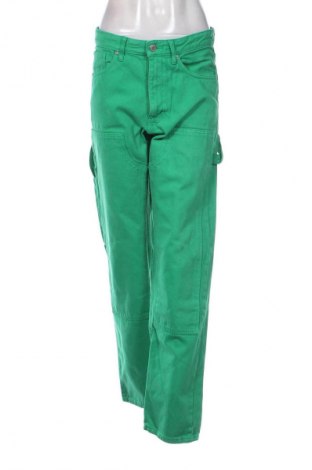 Damenhose Bershka, Größe M, Farbe Grün, Preis € 14,83