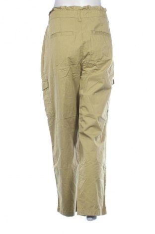 Damskie spodnie C&A, Rozmiar L, Kolor Zielony, Cena 38,99 zł