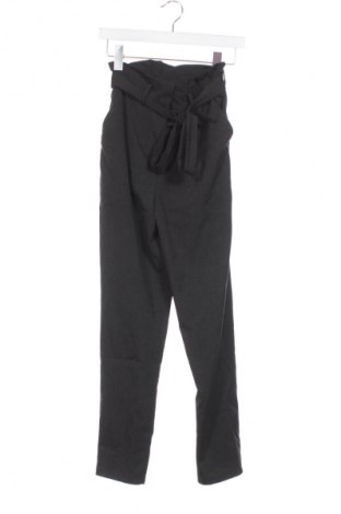 Dámské kalhoty  H&M, Velikost XS, Barva Šedá, Cena  459,00 Kč