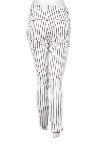 Dámské kalhoty  H&M, Velikost M, Barva Vícebarevné, Cena  367,00 Kč