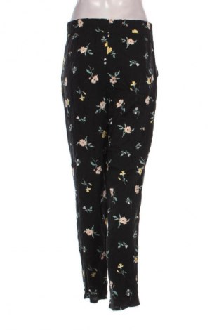 Damskie spodnie H&M Divided, Rozmiar M, Kolor Kolorowy, Cena 71,99 zł