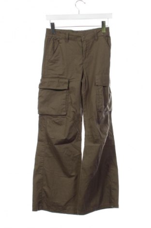 Γυναικείο παντελόνι H&M Divided, Μέγεθος XS, Χρώμα Πράσινο, Τιμή 15,00 €