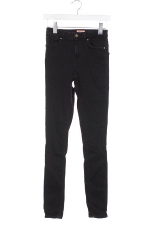 Damskie spodnie ONLY, Rozmiar S, Kolor Czarny, Cena 88,99 zł