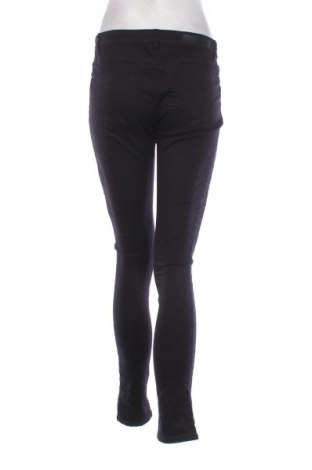 Damskie spodnie ONLY, Rozmiar M, Kolor Czarny, Cena 88,99 zł