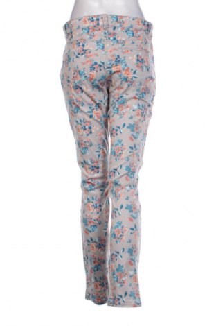 Női nadrág Outfit, Méret M, Szín Sokszínű, Ár 3 919 Ft