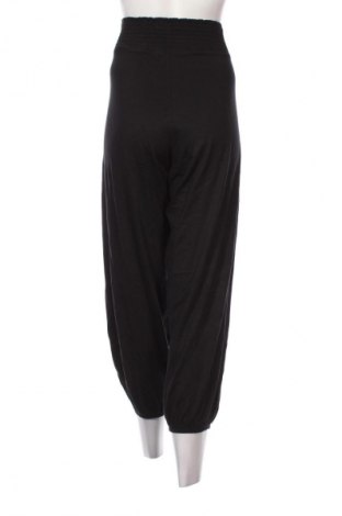 Damenhose Piazza Italia, Größe L, Farbe Schwarz, Preis € 119,99