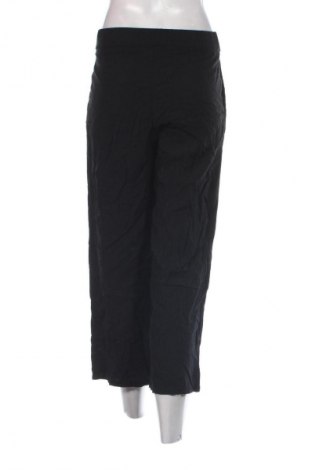 Dámské kalhoty  Stradivarius, Velikost S, Barva Černá, Cena  469,00 Kč