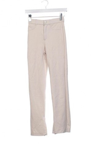 Damenhose Stradivarius, Größe XS, Farbe Ecru, Preis € 9,99