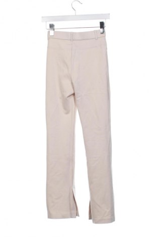 Damenhose Stradivarius, Größe XS, Farbe Ecru, Preis € 9,99