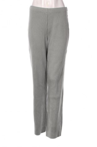 Pantaloni de femei Vince, Mărime S, Culoare Verde, Preț 1.084,99 Lei
