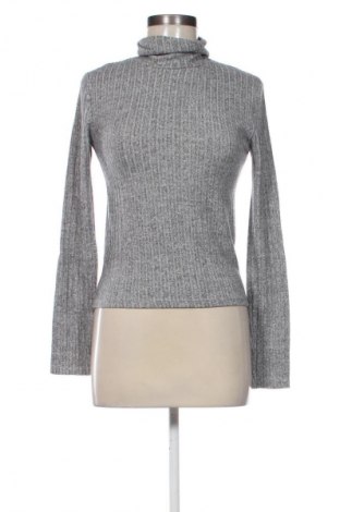 Dámsky rolák  Stradivarius, Veľkosť M, Farba Sivá, Cena  9,72 €