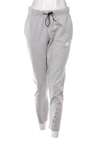 Dámské tepláky Adidas, Velikost L, Barva Šedá, Cena  659,00 Kč