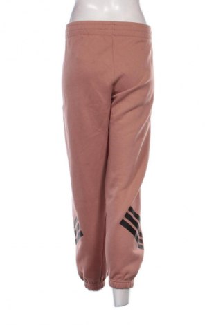 Dámské tepláky Adidas, Velikost XL, Barva Popelavě růžová, Cena  659,00 Kč