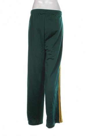 Damskie spodnie sportowe Adidas Originals, Rozmiar L, Kolor Zielony, Cena 305,99 zł