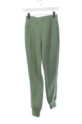 Damen Sporthose Guess, Größe XS, Farbe Grün, Preis 96,99 €