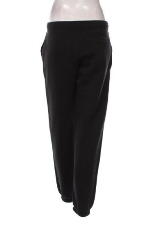 Pantaloni trening de femei Guess, Mărime S, Culoare Multicolor, Preț 210,99 Lei