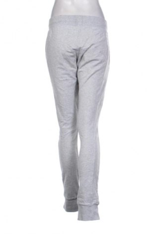Női sport nadrág PUMA, Méret M, Szín Ezüstös, Ár 11 099 Ft