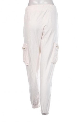 Pantaloni trening de femei Unbranded, Mărime M, Culoare Ecru, Preț 98,99 Lei
