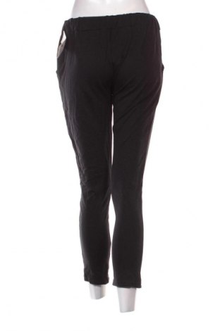 Pantaloni trening de femei Unbranded, Mărime M, Culoare Negru, Preț 156,99 Lei