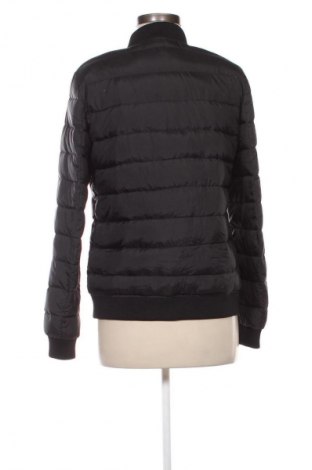 Dámska bunda  S.Oliver, Veľkosť M, Farba Čierna, Cena  39,95 €