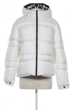 Γυναικείο μπουφάν Tommy Jeans, Μέγεθος S, Χρώμα Λευκό, Τιμή 152,99 €