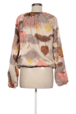 Kurtka damska Vero Moda, Rozmiar S, Kolor Kolorowy, Cena 134,99 zł