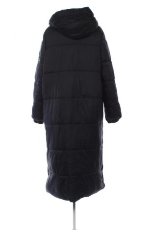 Дамско яке Vero Moda, Размер XL, Цвят Черен, Цена 93,99 лв.