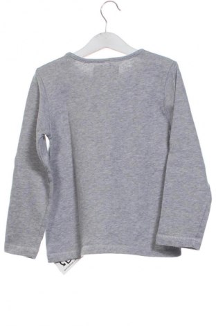 Kinder Shirt Unbranded, Größe 6-7y/ 122-128 cm, Farbe Grau, Preis € 3,99