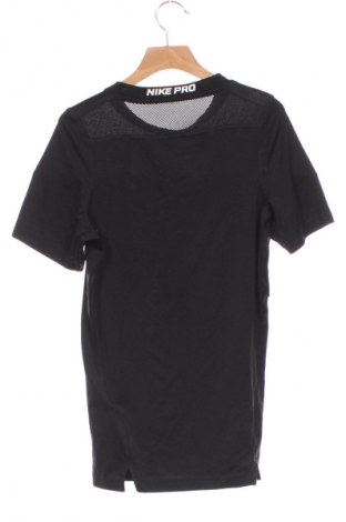 Dětské tričko  Nike, Velikost 14-15y/ 168-170 cm, Barva Černá, Cena  409,00 Kč
