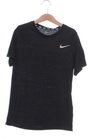 Детска тениска Nike, Размер 7-8y/ 128-134 см, Цвят Черен, Цена 25,99 лв.