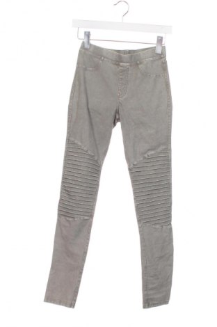 Kinderjeans H&M, Größe 12-13y/ 158-164 cm, Farbe Grün, Preis € 22,99