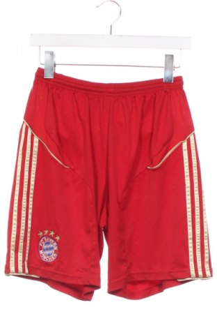 Παιδικό κοντό παντελόνι Adidas, Μέγεθος 15-18y/ 170-176 εκ., Χρώμα Κόκκινο, Τιμή 18,99 €