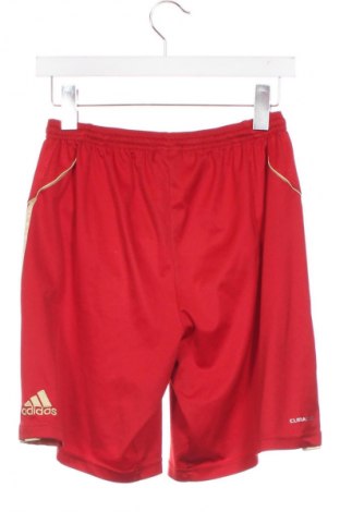 Παιδικό κοντό παντελόνι Adidas, Μέγεθος 15-18y/ 170-176 εκ., Χρώμα Κόκκινο, Τιμή 18,99 €