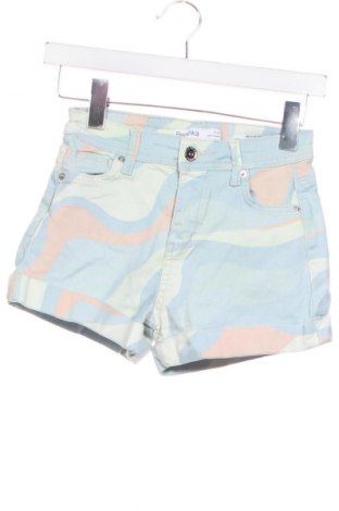 Dětské krátké kalhoty  Bershka, Velikost 10-11y/ 146-152 cm, Barva Vícebarevné, Cena  179,00 Kč