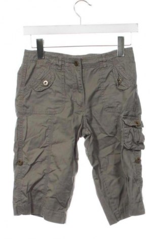 Pantaloni scurți pentru copii Here+There, Mărime 10-11y/ 146-152 cm, Culoare Verde, Preț 29,99 Lei
