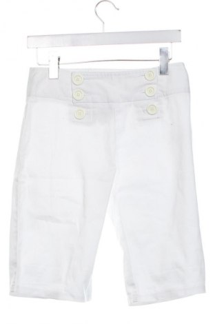 Kinder Shorts Tammy, Größe 12-13y/ 158-164 cm, Farbe Weiß, Preis 5,99 €