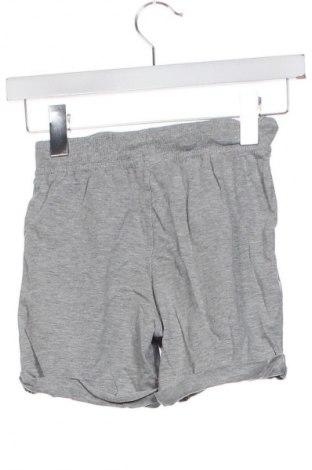 Παιδικό κοντό παντελόνι Unbranded, Μέγεθος 8-9y/ 134-140 εκ., Χρώμα Γκρί, Τιμή 7,16 €