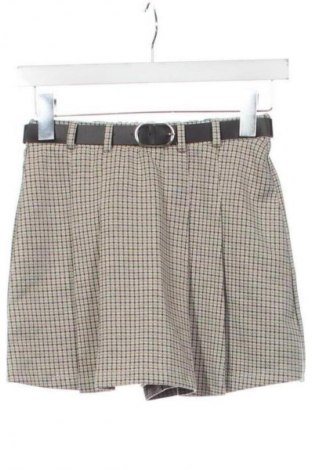 Детски къс панталон Zara, Размер 12-13y/ 158-164 см, Цвят Многоцветен, Цена 16,99 лв.