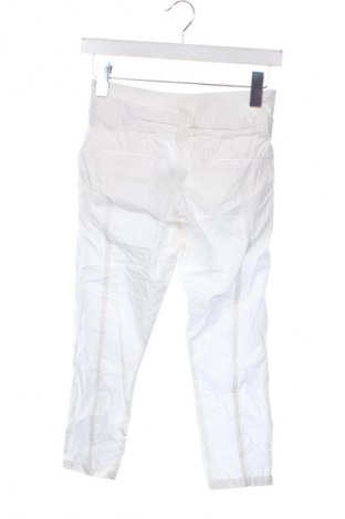 Παιδικό παντελόνι United Colors Of Benetton, Μέγεθος 5-6y/ 116-122 εκ., Χρώμα Λευκό, Τιμή 14,99 €
