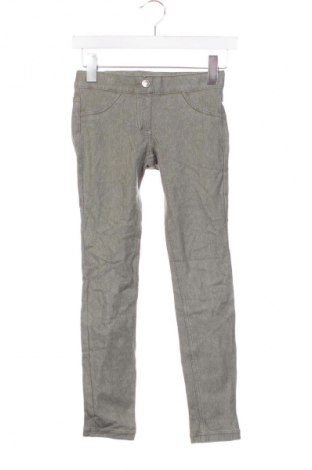 Kinderhose United Colors Of Benetton, Größe 8-9y/ 134-140 cm, Farbe Grün, Preis € 17,99