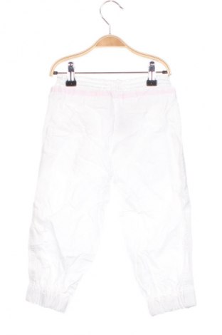 Dětské kalhoty  United Colors Of Benetton, Velikost 4-5y/ 110-116 cm, Barva Bílá, Cena  409,00 Kč